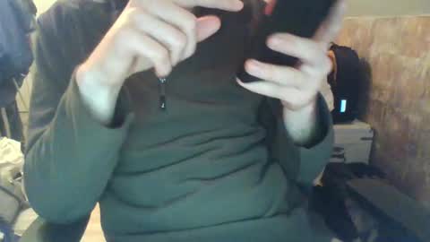 Snapshot of hunting_007 chatting on 22, 1, 2025 hunting_007 online show from 22, 1, 2025