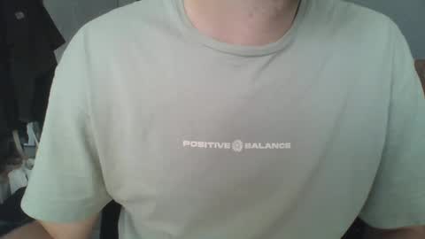 Snapshot of hunting_007 chatting on 27, 2, 2025 hunting_007 online show from 27, 2, 2025