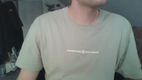 Snapshot of hunting_007 chatting on 3, 3, 2025 hunting_007 online show from 3, 3, 2025