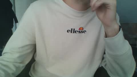 Snapshot of hunting_007 chatting on 22, 9, 2025 hunting_007 online show from 22, 9, 2025