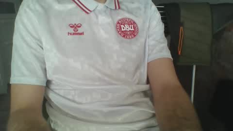 Snapshot of hunting_007 chatting on 10, 3, 2026 hunting_007 online show from 10, 3, 2026