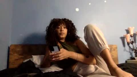 Goddess Hunyy online show from 8, 12, 2024