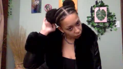 Goddess Hunyy online show from 20, 2, 2025