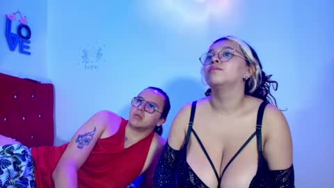 Snapshot of husbands_horny chatting on 26, 4, 2026 husbands_horny online show from 26, 4, 2026