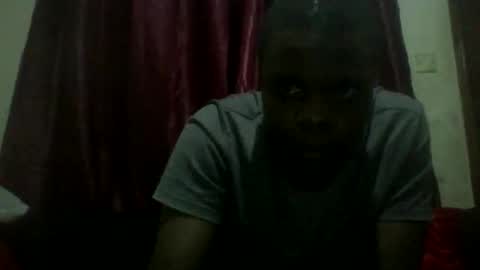husky_leon online show from 1, 12, 2025