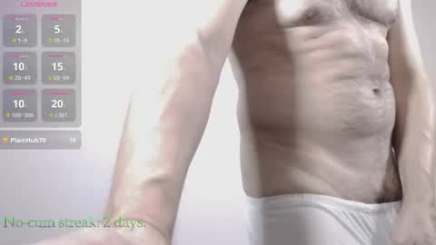 Snapshot of hxmister chatting on 18, 10, 2025 Andrew online show from 18, 10, 2025