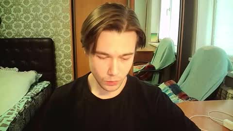 Snapshot of hyakkin chatting on 12, 3, 2026 Tom online show from 12, 3, 2026