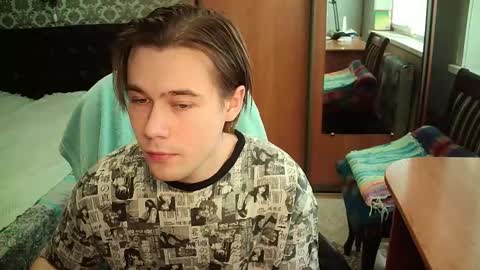 Snapshot of hyakkin chatting on 21, 3, 2026 Tom online show from 21, 3, 2026