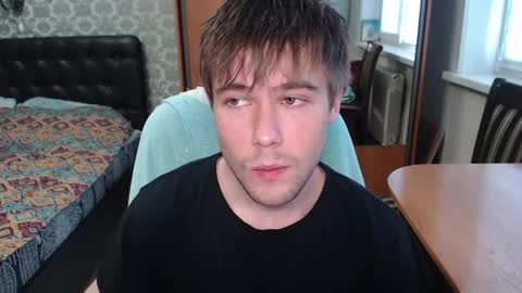 Tom online show from 10, 5, 2026