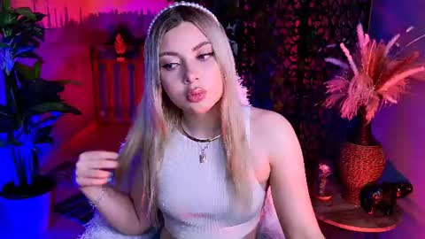 Snapshot of hyileyclark chatting on 22, 6, 2026 hyileyclark online show from 22, 6, 2026