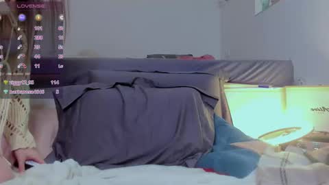 Miley. PVT open i have extra prices on nude show  online show from 15, 2, 2025