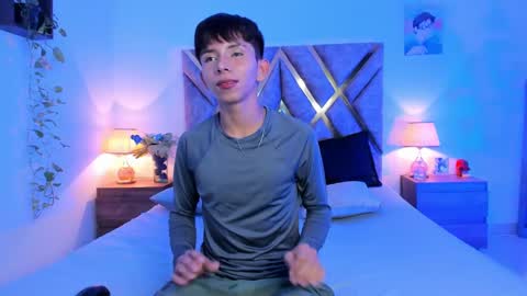 Son Hyunjin online show from 21, 10, 2025