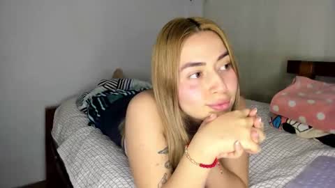 Snapshot of hyunjooo chatting on 8, 10, 2025 Hyun Joo online show from 8, 10, 2025