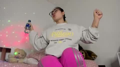 Snapshot of hyunjooo chatting on 19, 3, 2026 Hyun Joo online show from 19, 3, 2026