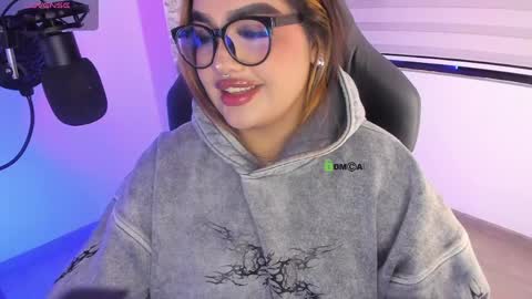 Ari online show from 11, 4, 2026