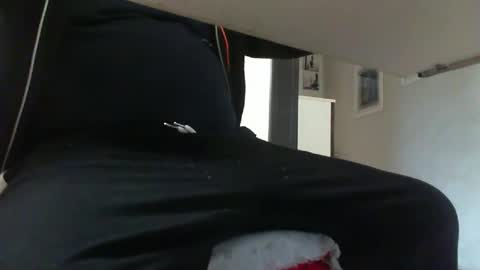 Snapshot of i_am_curious_ chatting on 12, 3, 2026 i_am_curious_ online show from 12, 3, 2026