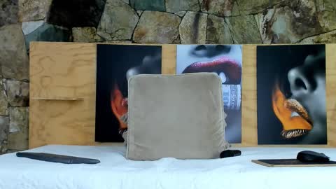 The Dolls online show from 22, 2, 2025