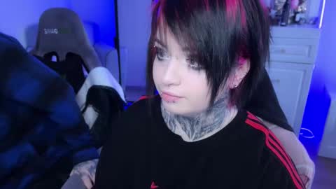 Snapshot of i_died_again chatting on 15, 12, 2024 Asya online show from 15, 12, 2024