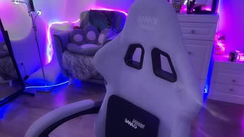 Snapshot of i_died_again chatting on 18, 11, 2025 Asya online show from 18, 11, 2025