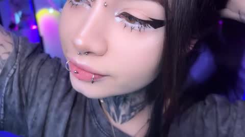 Snapshot of i_died_again chatting on 19, 12, 2025 Asya online show from 19, 12, 2025