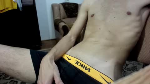 i_like_older_men online show from 9, 11, 2025