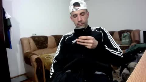 i_like_older_men online show from 15, 2, 2026