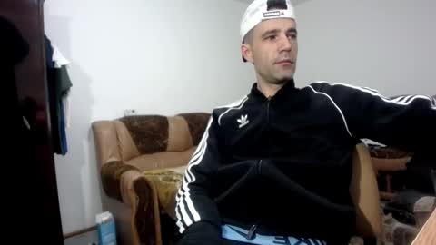 i_like_older_men online show from 16, 2, 2026