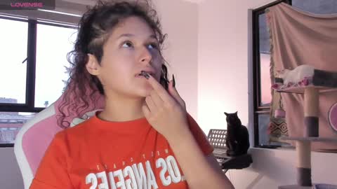 On instagram Imm  NikkiHelp me reach 100 likes online show from 14, 1, 2025