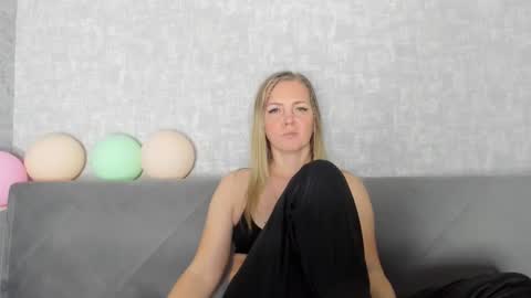 Venus online show from 10, 11, 2025