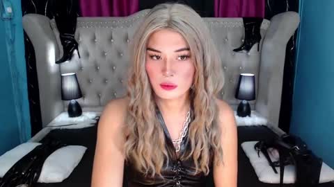 Snapshot of iam_yourtrough_pleasurecumshot chatting on 8, 3, 2025 mica online show from 8, 3, 2025
