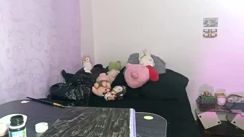 Zoe 3 online show from 1, 2, 2025