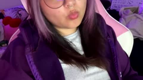 Zoe 3 online show from 1, 6, 2026