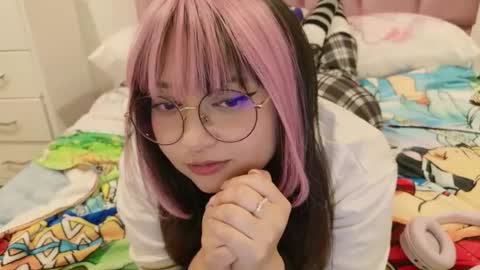 Zoe 3 online show from 4, 7, 2026