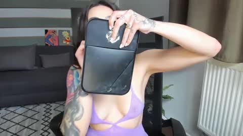 Snapshot of iamababygal chatting on 4, 2, 2025 Baby Gal online show from 4, 2, 2025