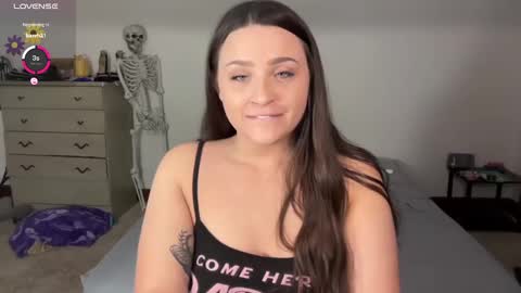 Crystal online show from 28, 2, 2025