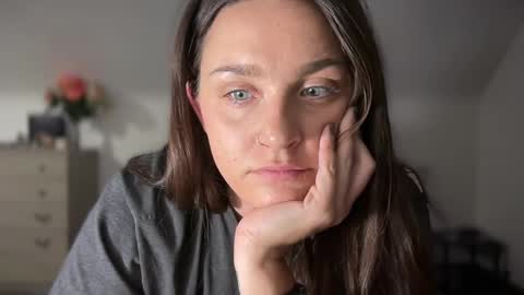 Crystal online show from 12, 10, 2025