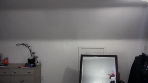 Crystal online show from 30, 11, 2025