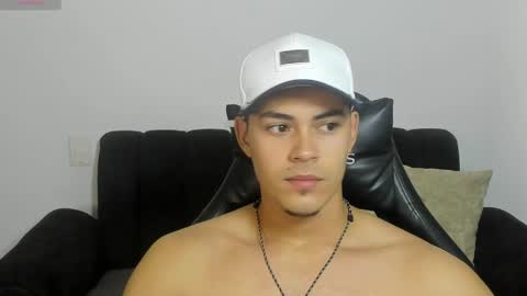 Dylan  independent model  online show from 5, 4, 2026