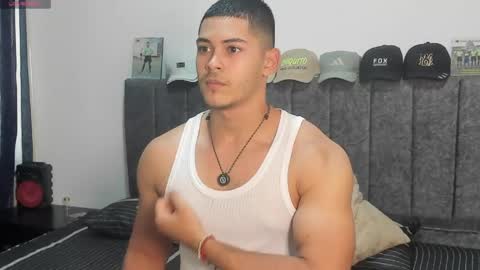 Dylan  independent model  online show from 6, 5, 2026