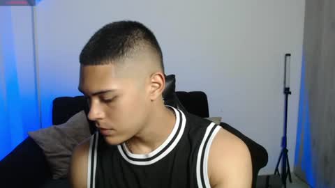 Dylan  independent model  online show from 7, 7, 2026