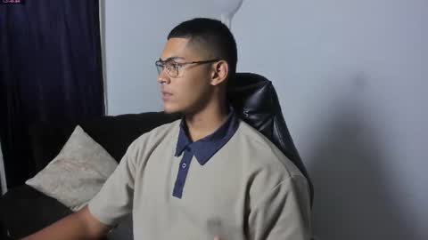 Dylan  independent model  online show from 30, 7, 2026
