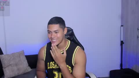 Dylan  independent model  online show from 7, 8, 2026