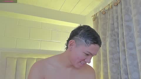 Juliiiiian online show from 6, 2, 2025