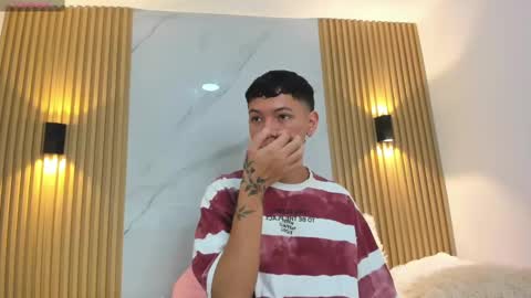 Juliiiiian online show from 18, 2, 2025