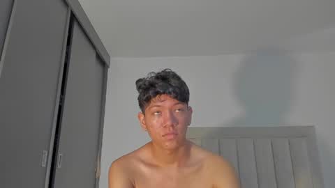 Juliiiiian online show from 5, 7, 2026