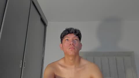 Juliiiiian online show from 10, 7, 2026