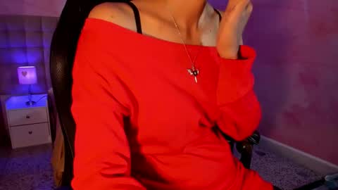 Nayuta online show from 5, 12, 2025