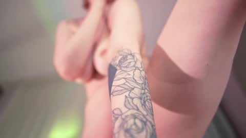 Nina  online show from 21, 12, 2024