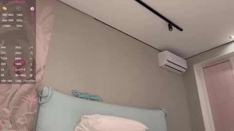 Nina  online show from 19, 10, 2025