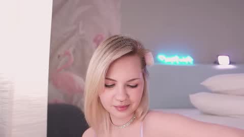 Nina  online show from 28, 11, 2025